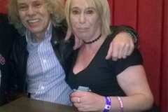 WP_20171015_16_43_34_Pro-Large